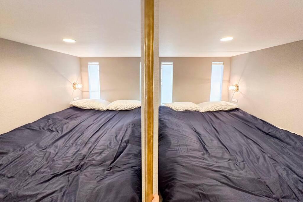 別墅 西九条 Guest House! Usjまで電車で5分!西九条駅徒歩3分!最大10人宿泊可能!デザイナーズハウス!2階建て一軒家貸切 *