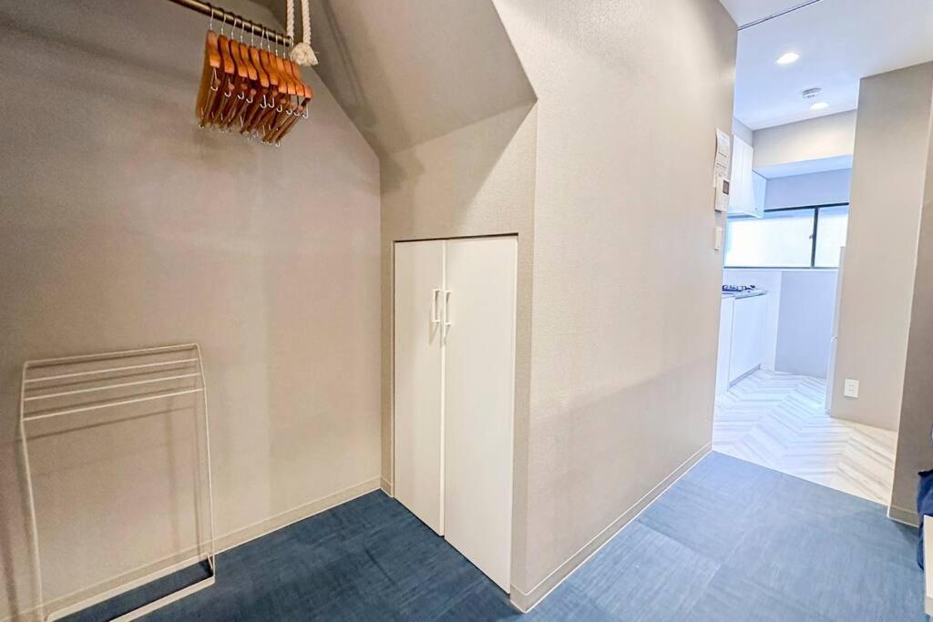 西九条 Guest House! Usjまで電車で5分!西九条駅徒歩3分!最大10人宿泊可能!デザイナーズハウス!2階建て一軒家貸切 別墅